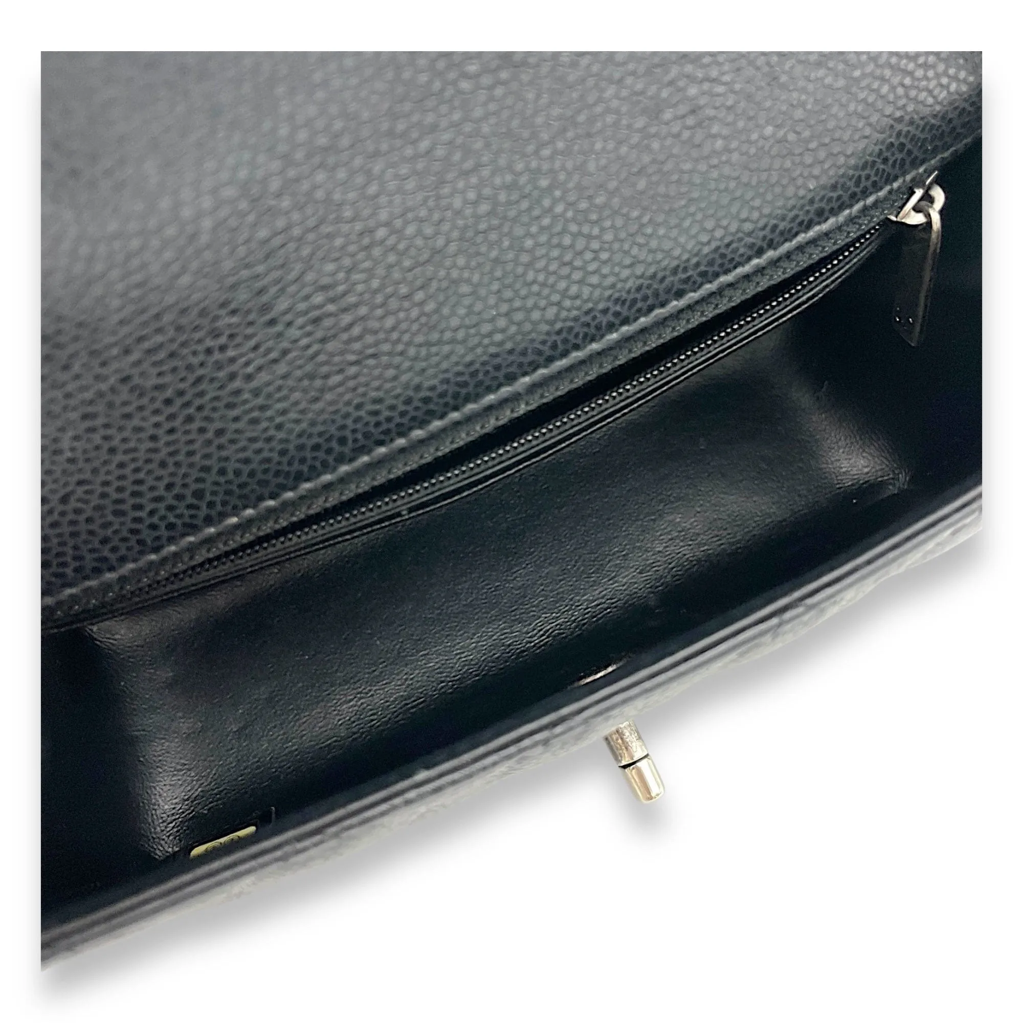 Chanel Classic Crossbody Bag Black in Caviar Leather, Silver hardware S2409-001185DT